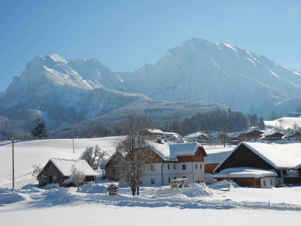 Farm stay Bio-urlaubshof Dansbach *